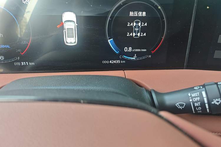 Used Changan CS75 PLUS 2023 3rd Generation 1.5T Automatic Prestige Model
