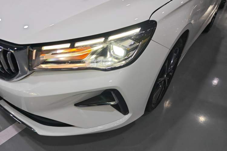 Used Geely Auto Emgrand 2025 4th Generation 1.5L CVT Flagship Version