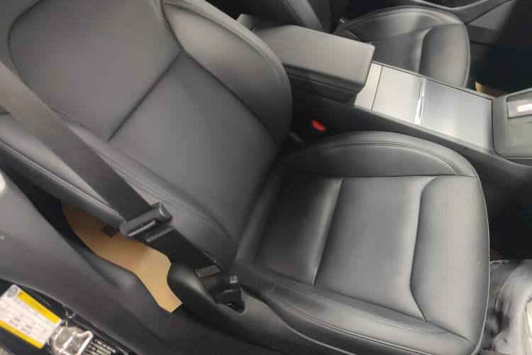 Used Tesla Model 3 2023 Rear-Wheel-Drive Version