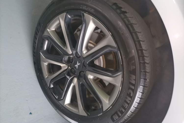 Used XPeng P7 2020 670N Right Rear Wheel Hub