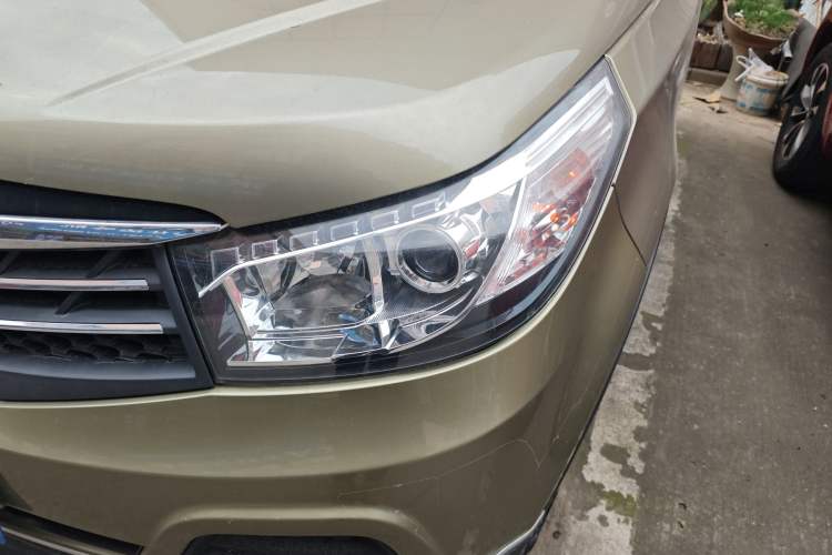 Used HYOSOW S2 2015 1.5L Manual Luxury Edition China IV
