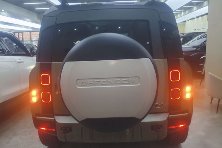 Used Land Rover Defender 2022 90 2.0T P300 X-DYNAMIC HSE