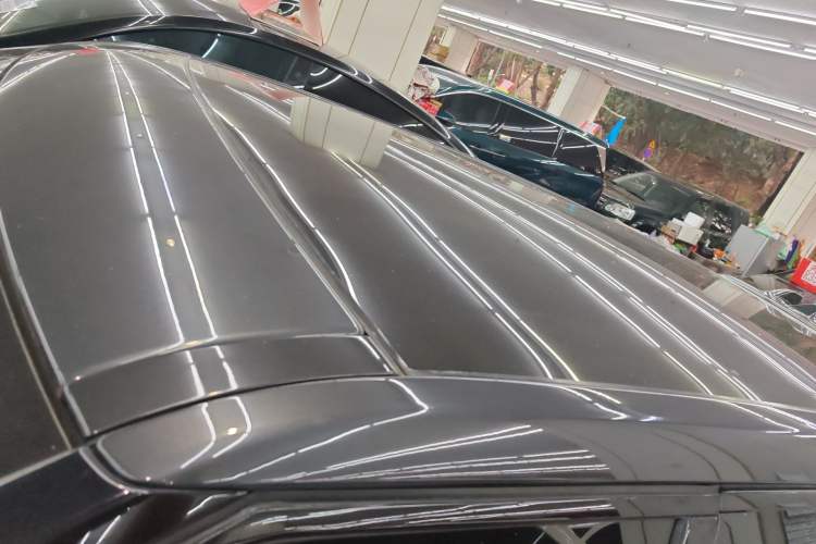 Used Land Rover Range Evoque 2018 240 PS Dream Lotus Lake Blue Limited Edition Roof