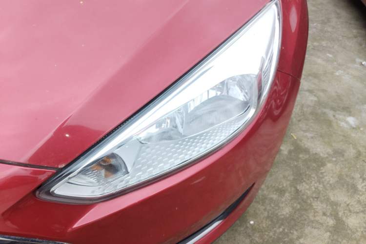 Used Ford Focus 2015 Hatchback EcoBoost 180 Automatic Elite Model Left Front Headlight