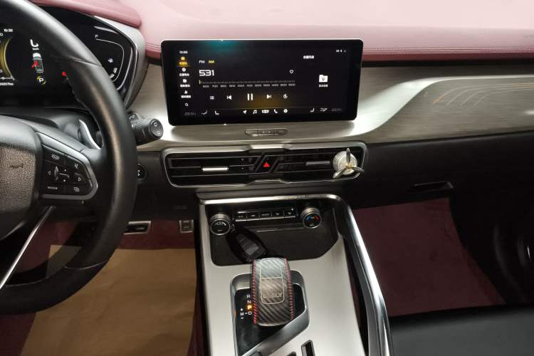 Used Geely Auto Coolray 2019 Sport Model 260T DCT Battle China V Standard
