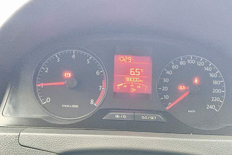 Used Volkswagen Santana 2013 1.6L Manual Fashion Edition
