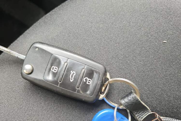 Used Volkswagen Jetta 2015 Value Edition 1.6L Manual Fashionable Style