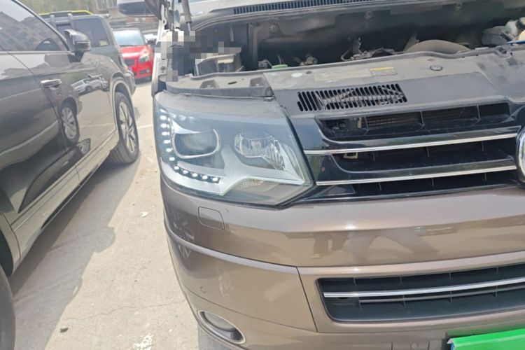 Used Volkswagen Multivan 2012 2.0 TSI Four-Wheel Drive Deluxe Edition
