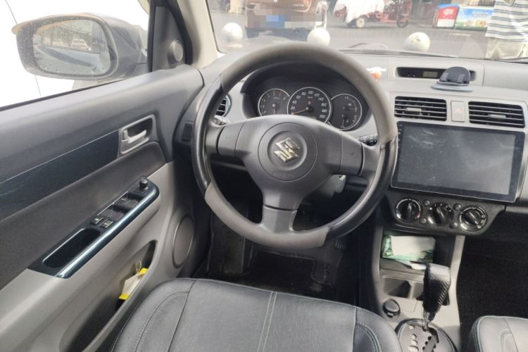 Used Suzuki Swift 2016 1.5L Automatic Fashionable Coolplay Edition Steering Wheel