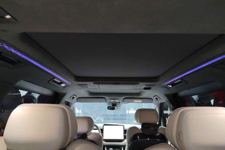 Used Zeekr 009 2022 WE Edition