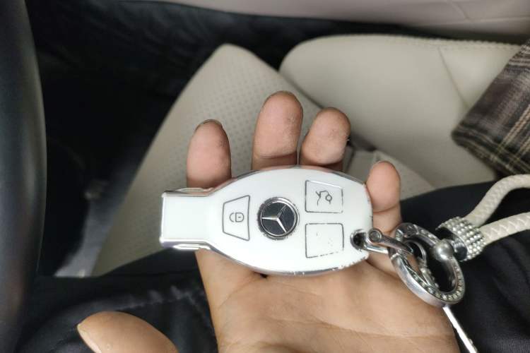 Used Mercedes-Benz C-Class 2016 C 180 L Sport Edition Vehicle Key