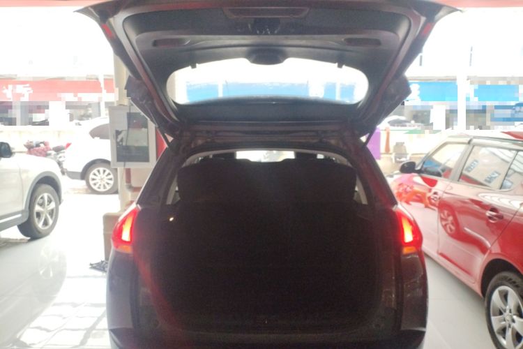 Used Peugeot 2008 2014 1.6L Automatic Navigation Edition