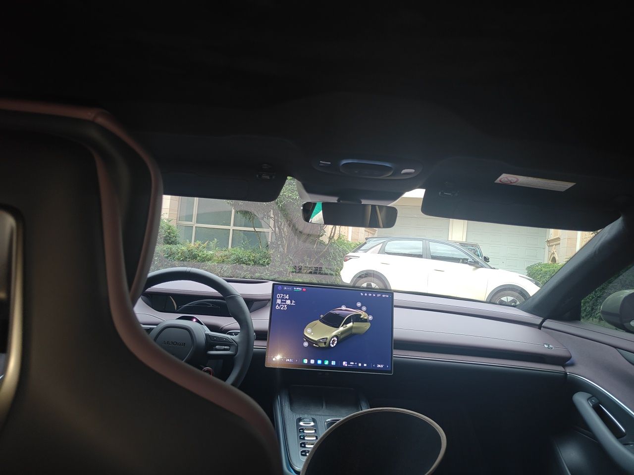 Xiaomi Auto SU7 2024 Four-Wheel Drive Ultra-Long Range Advanced Intelligent Driving Max Edition — снимка 18
