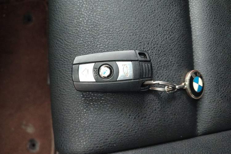 Used BMW X5 2011 xDrive35i U.S. specification