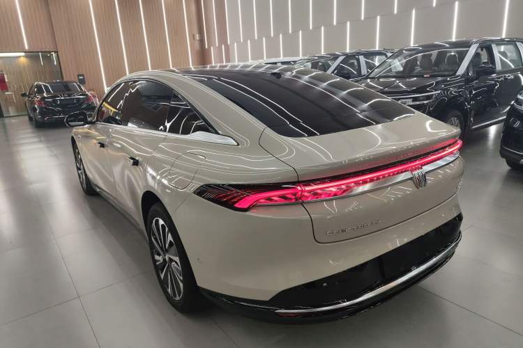 Used Buick L7 2025 Model Luxury Leisure Smart Driving Edition