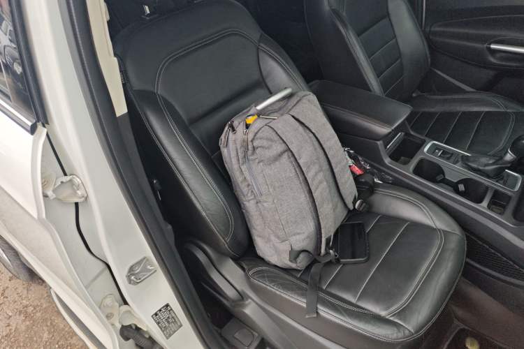 Used Ford Kuga 2017 EcoBoost 180 Two-Wheel-Drive Platinum Edition