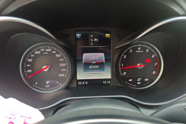 Used Mercedes-Benz C-Class 2017 Restyled C 200 Sport Edition Instrument Cluster