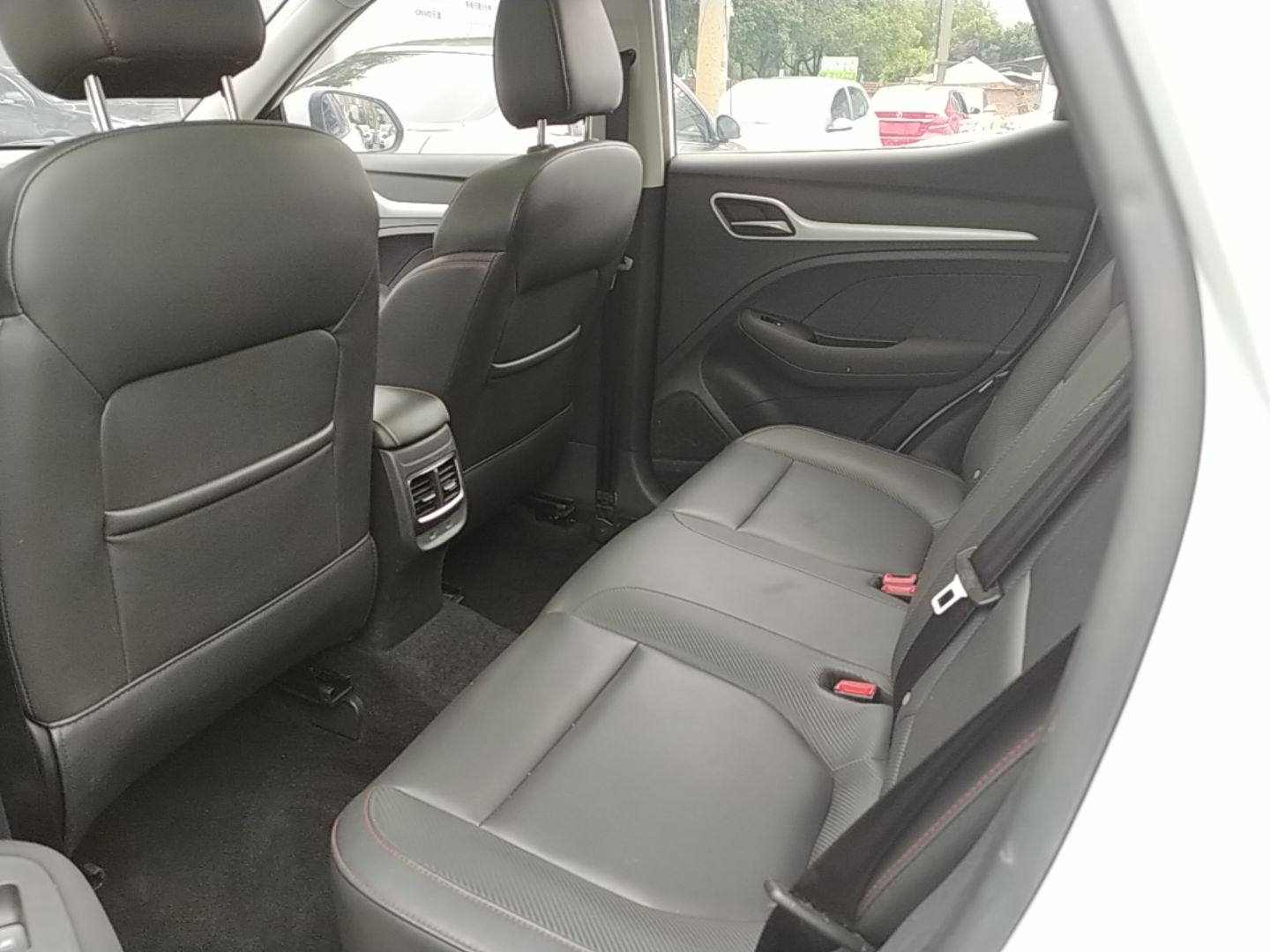 MG ZS 2022 180 DVVT Automatic Global Million-Unit 958 Edition — снимка 20
