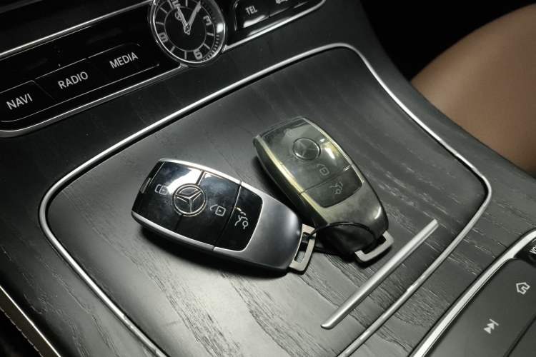 Used Mercedes-Benz E-Class 2019 E 200 L Sport Edition