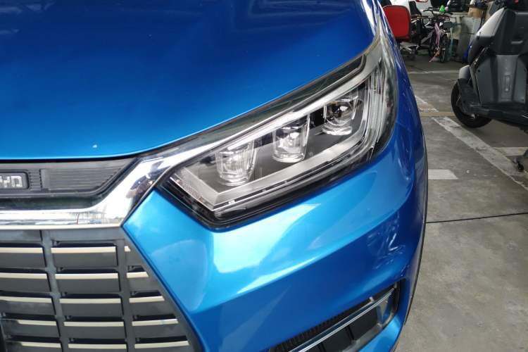 Used BYD Yuan New Energy 2019 EV535 Smart Connect Trendsetting Model