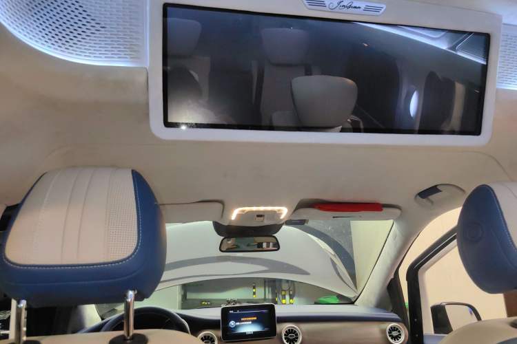 Used Mercedes-Benz V-Class 