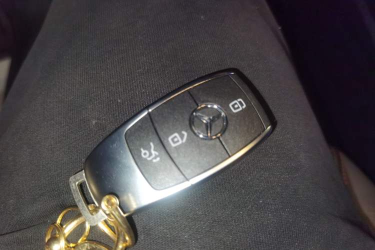Used Mercedes-Benz EQB 2024 EQB 350 4MATIC Vehicle Key