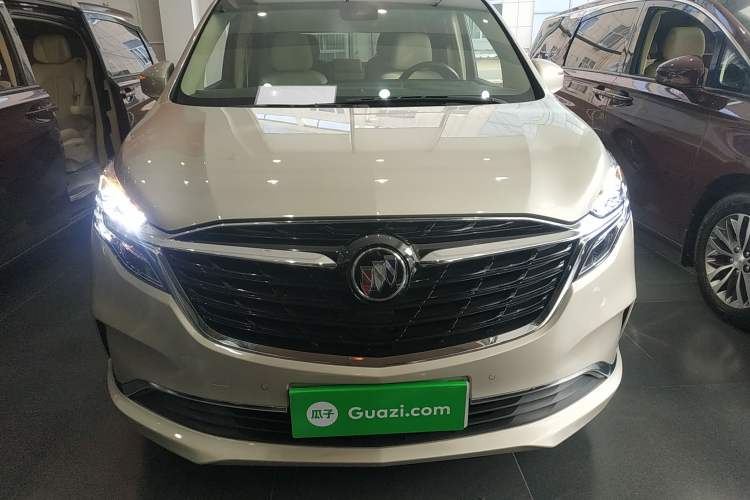 Used Buick GL8 2022 ES Landtrek 653T Luxury Edition
