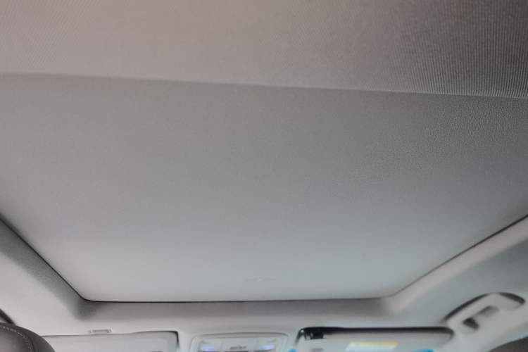 Used Cadillac XTS 2015 28T Comfort Model