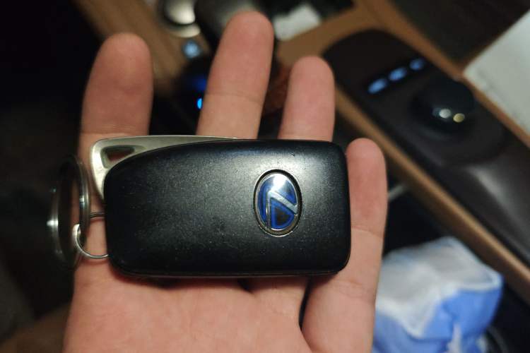 Used Lexus ES 2017 300h Mark Levinson Comfort Edition
