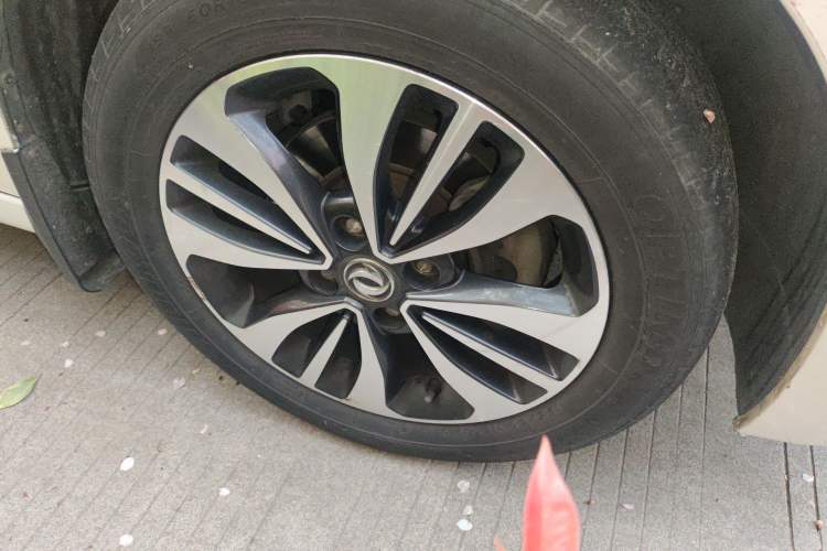 Used Dongfeng Aeolus A60 2016 1.5L Manual Luxury Version
