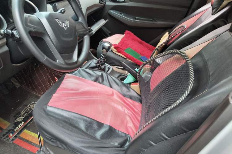 Used Wuling Hongguang 2019 1.5L S Standard Version China VI LAR Left Front Seat