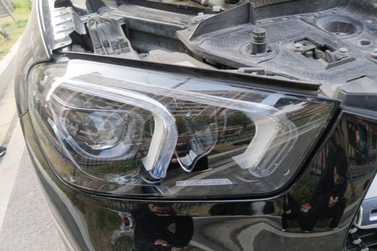 Used Mercedes-Benz GLE 2022 Facelifted GLE 350 4MATIC Fashion Edition Right Front Headlight