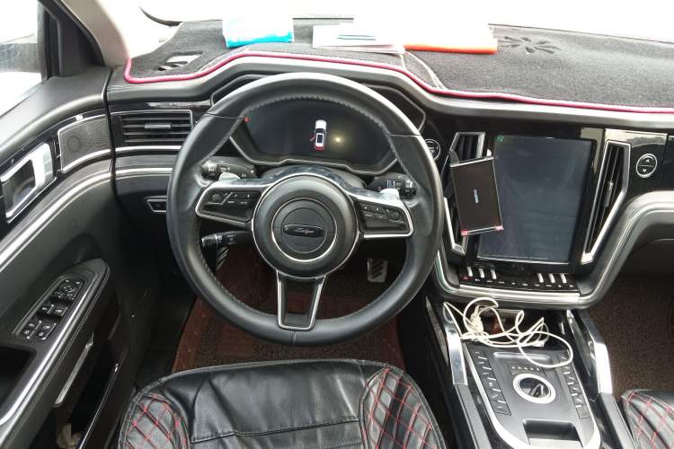 Used Zotye T700 2017 1.8T Dual-Clutch Prestige Model
