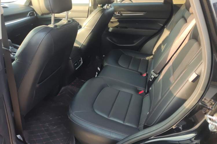 Used Mazda CX-5 2019 Cloud-Controlled Version 2.5L Automatic Two-Wheel Drive Luxury Trim China VI Standard
