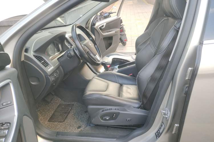 Used Volvo XC60 2015 T5 AWD Smart Drive Edition