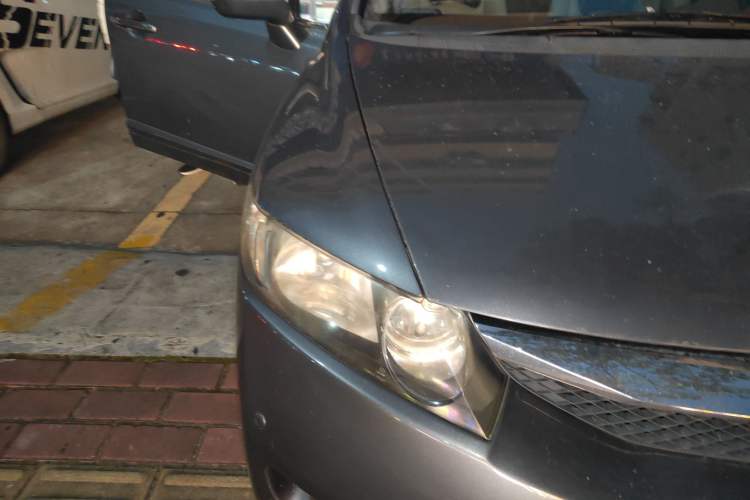 Used Honda Civic 2009 1.8L automatic comfort version
