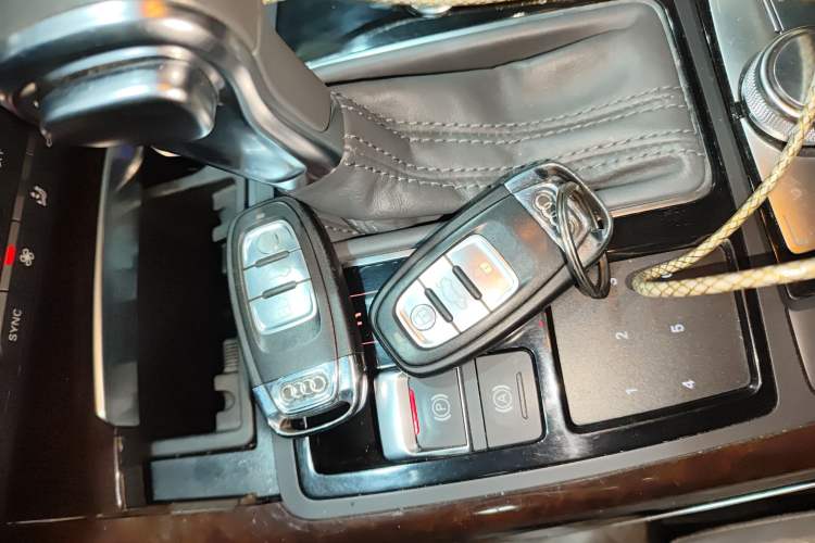 Used Audi A6L 2012 35 FSI Comfort Model Vehicle Key