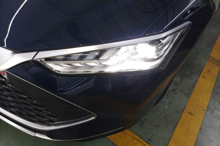 Used BYD Qin PLUS 2024 HONOR Edition DM-i 55KM Leading Model