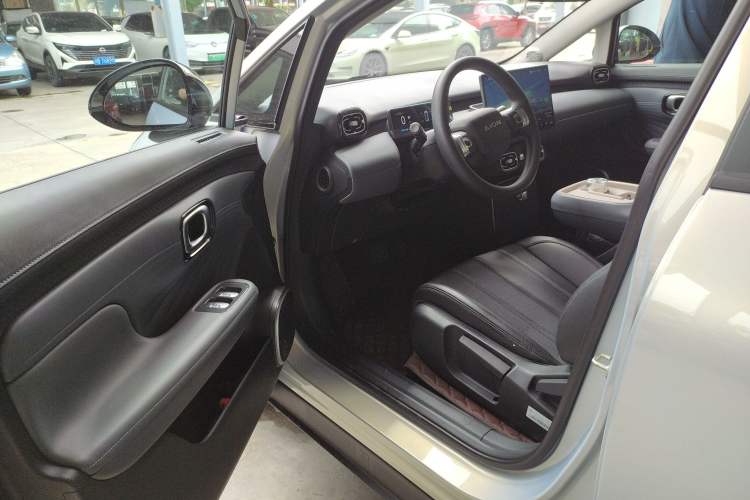 Used AION UT 2025 420 Smart Edition Driver Seat