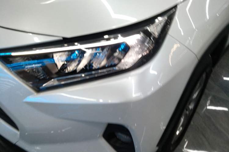 Used Toyota RAV4 2022 2.0L CVT Two-Wheel Drive Fashion Edition