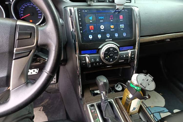 Used Toyota Reiz 2013 2.5S Elite Edition Audio And AC Panel