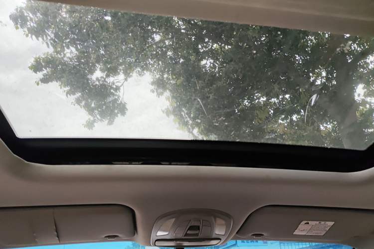 Used Wuling Hongguang S3 2018 1.5T Manual Luxury Model China V Standard