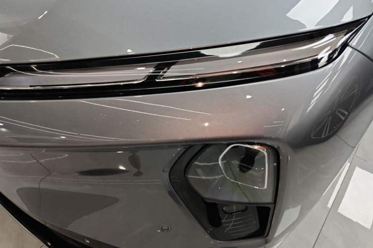 Used Nio ET9 2025 100kWh Signature Edition Left Front Headlight