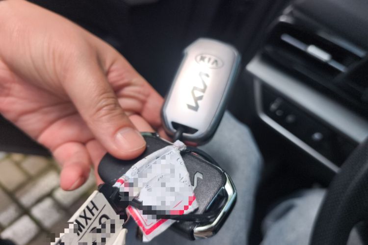 Used Kia Sportage (Chinese Domestic Model) 2023 2.0T Two-Wheel-Drive Prestige Edition
