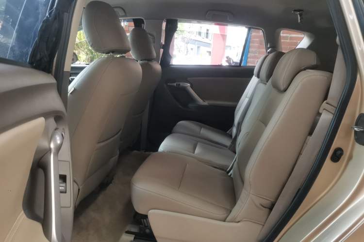 Used Toyota Verso 2014 Starlight 180E CVT Elite Edition