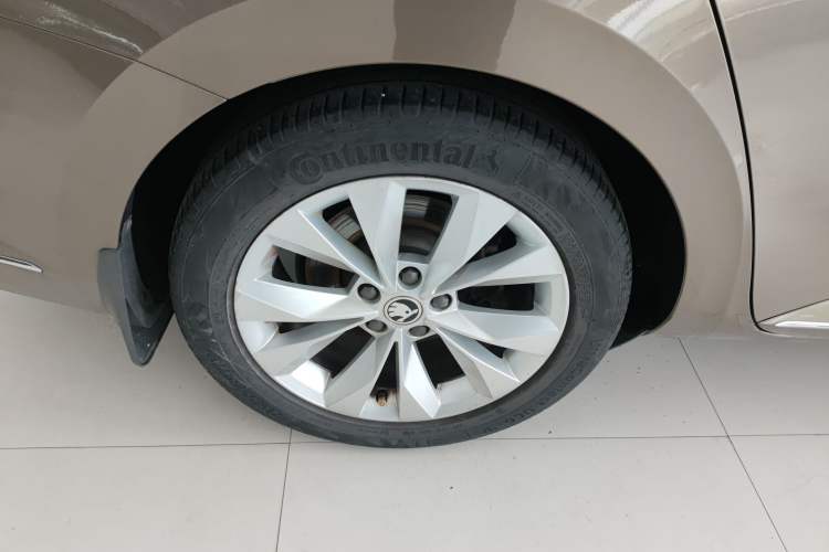 Used Skoda Superb 2018 TSI330 DSG Comfort Edition China VI Standard
