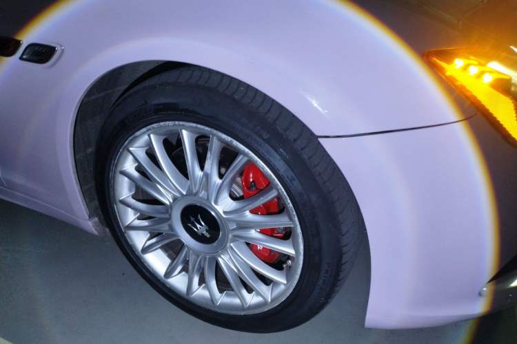 Used Maserati President 2015 3.0T Standard Model Right Front Wheel Hub