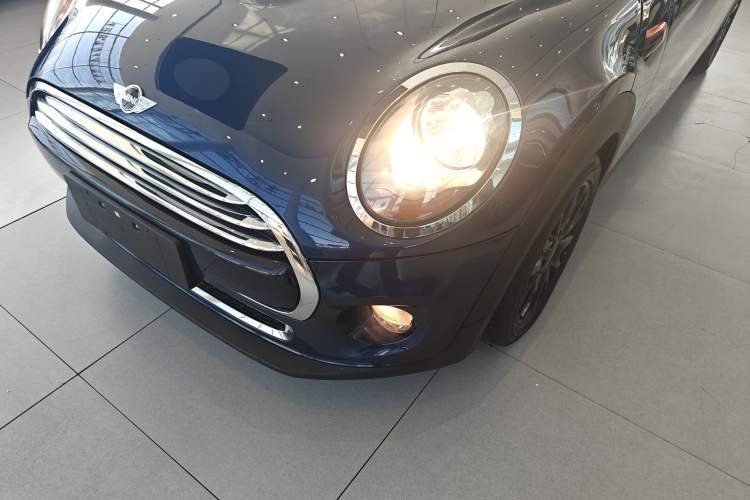 Used MINI MINI 2016 1.5T COOPER Five-Door Edition