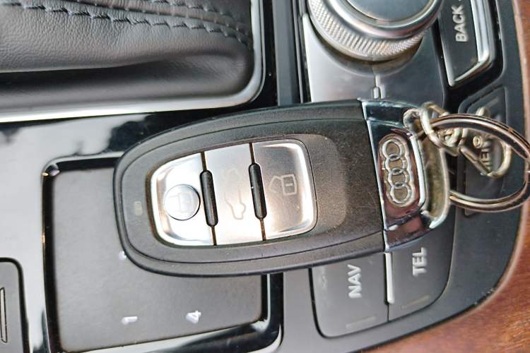 Used Audi A6L 2014 TFSI Standard Model
