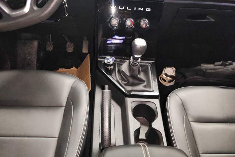 Used Wuling Zhengcheng 2021 1.5T Manual Luxury Version
